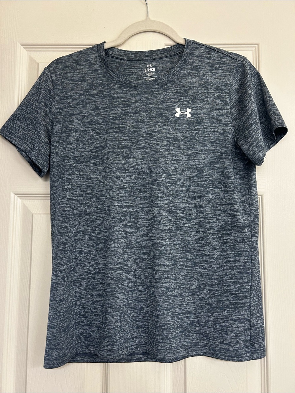 Under Armour Women’s Heathered Navy Performance T-Shirt